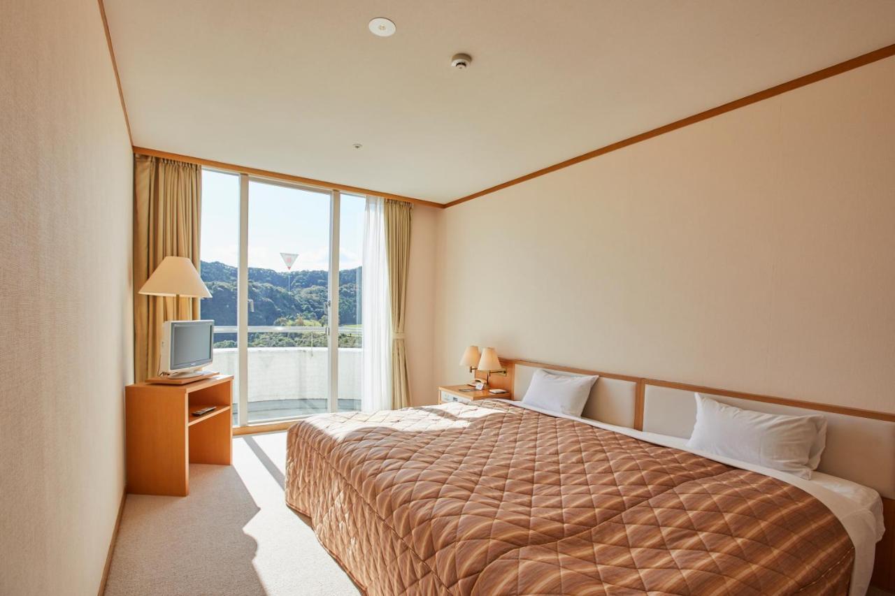 Kamogawa Country Hotel Екстер'єр фото